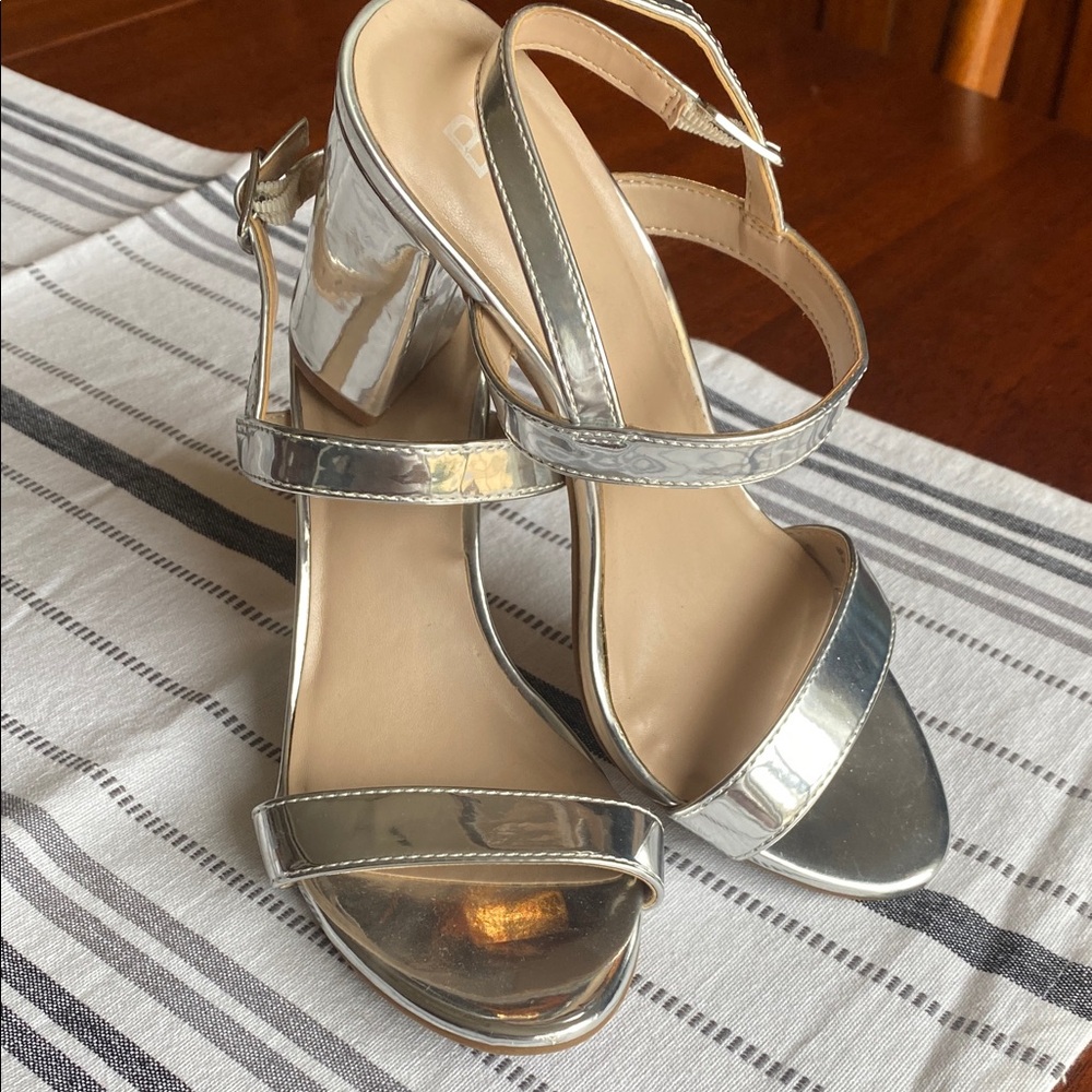 BP Silver Metallic Heeled Sandals, size 6.5M